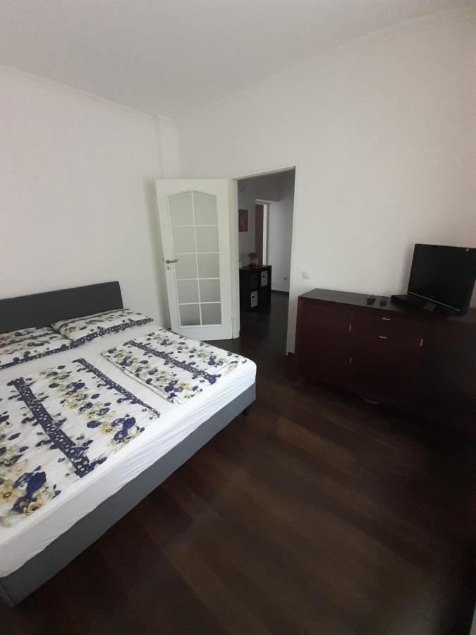 Polonia Apartman Apartment Egerszalok Exterior photo