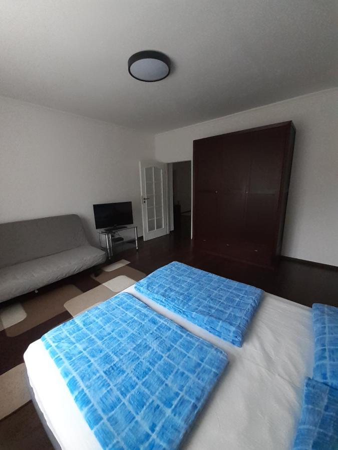 Polonia Apartman Apartment Egerszalok Exterior photo