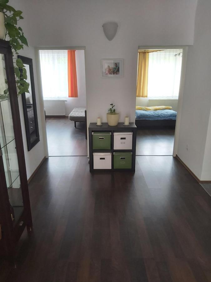 Polonia Apartman Apartment Egerszalok Exterior photo
